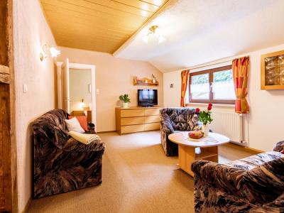 images/bilder/ferienwohnung_schauenburg/Fewo_Schauenburg_Wohnzimmer_Ansicht1.jpg